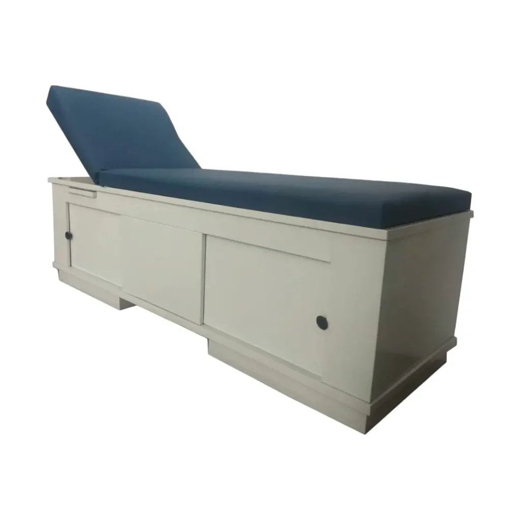 Chaise Longue Medico Futuro